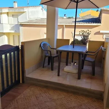 Al Mare Da Elena 아파트