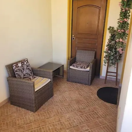 Sorso, 18km Di Spiagge Low-cost 索尔索