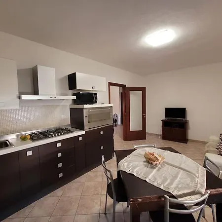 Appartamento Sorso, 18km Di Spiagge Low-cost *