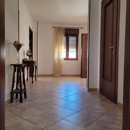 Sorso, 18km Di Spiagge Low-cost * Sorso